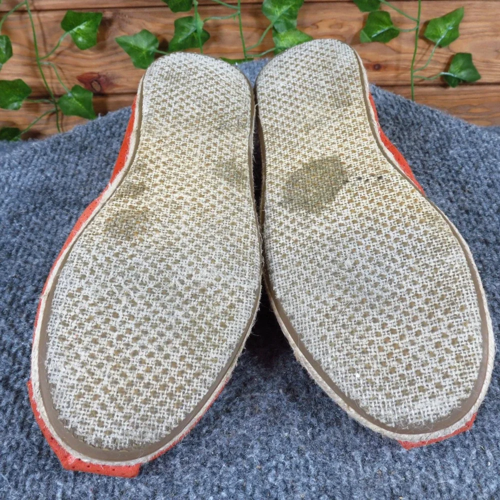 TOMS Perforated Suede Espadrille‎ Women Shoe Size 6.5 Casual Slip On Flat Orange